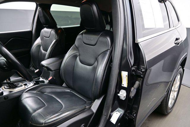 used 2016 Jeep Cherokee car, priced at $10,445
