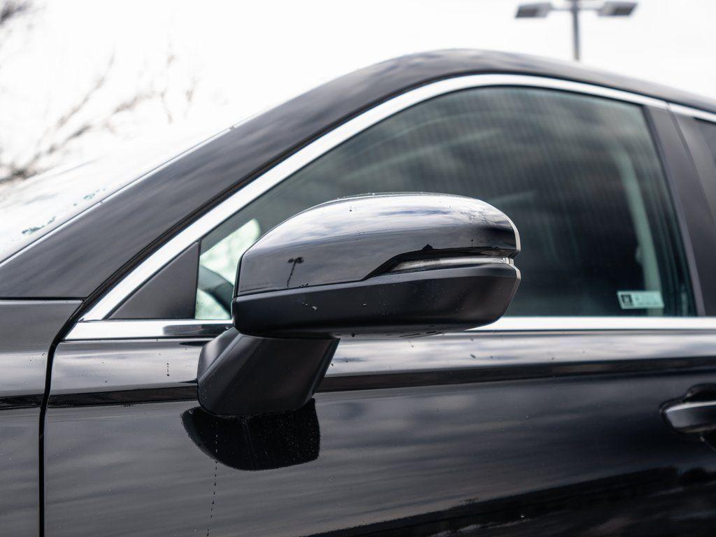 used 2025 Honda CR-V car, priced at $33,900