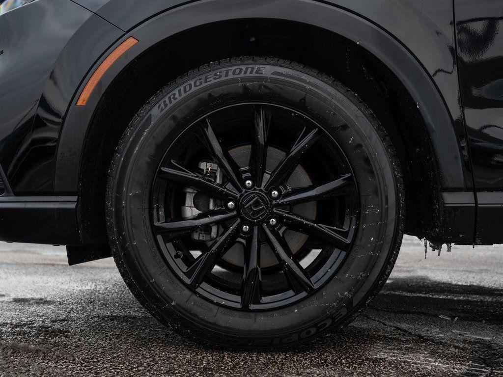 used 2025 Honda CR-V car, priced at $33,900