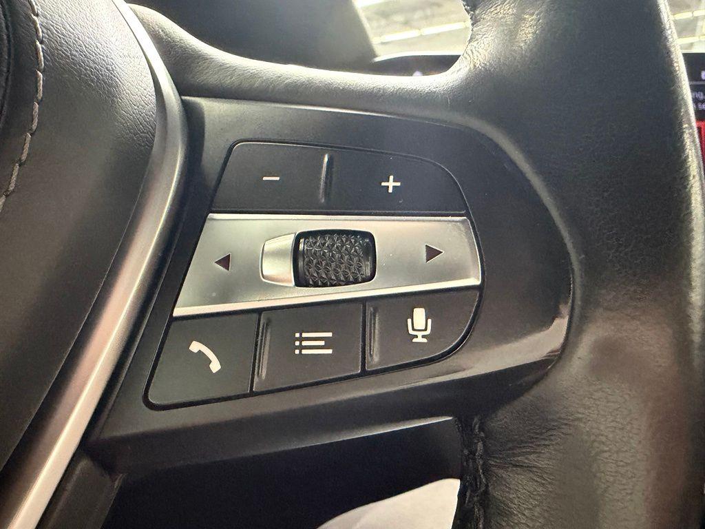 BMW X5 view 23