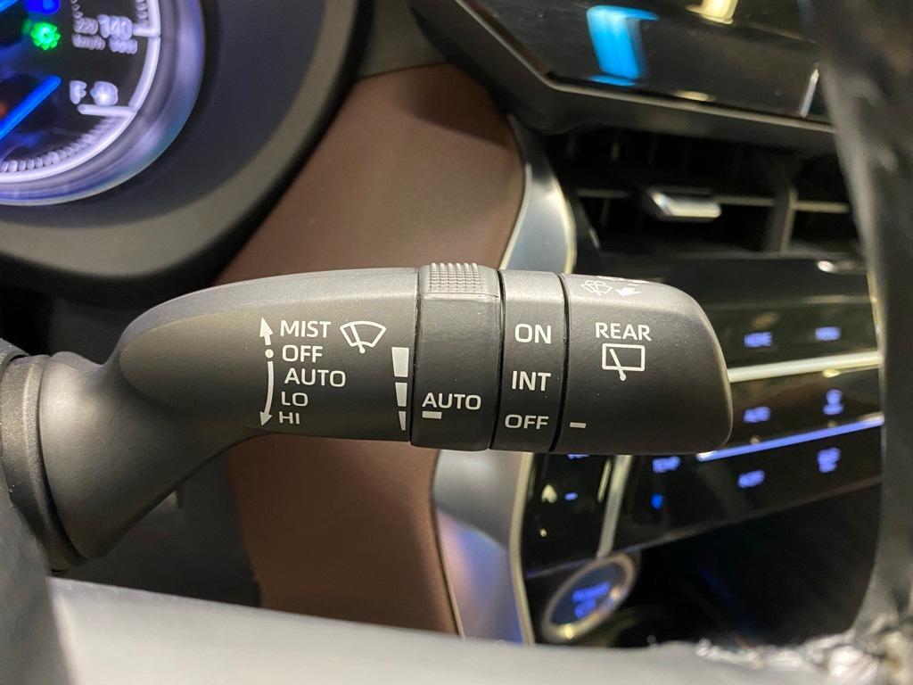2021 Black Toyota Venza