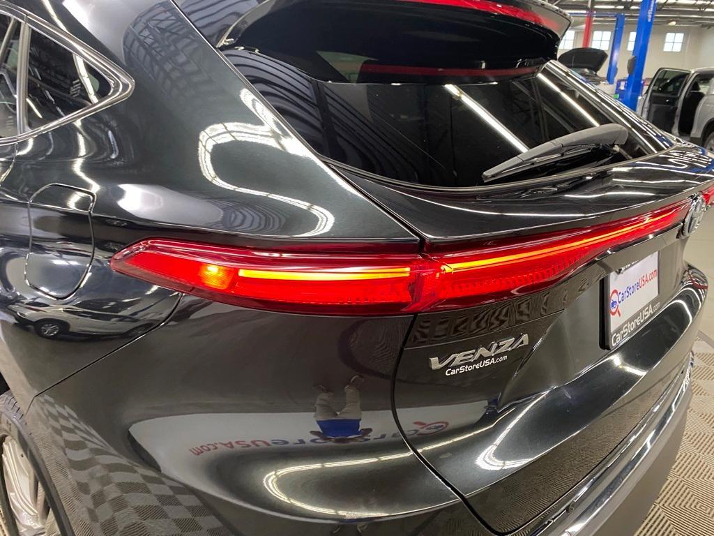2021 Black Toyota Venza