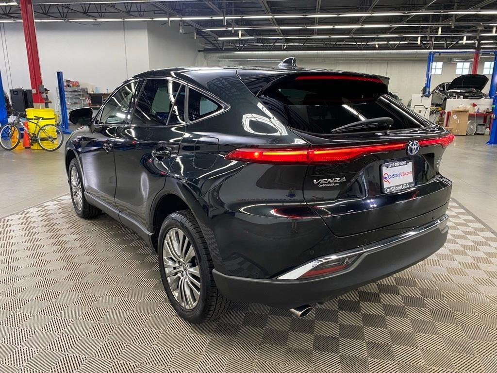2021 Black Toyota Venza