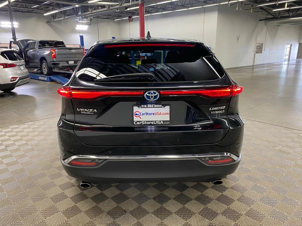 2021 Black Toyota Venza