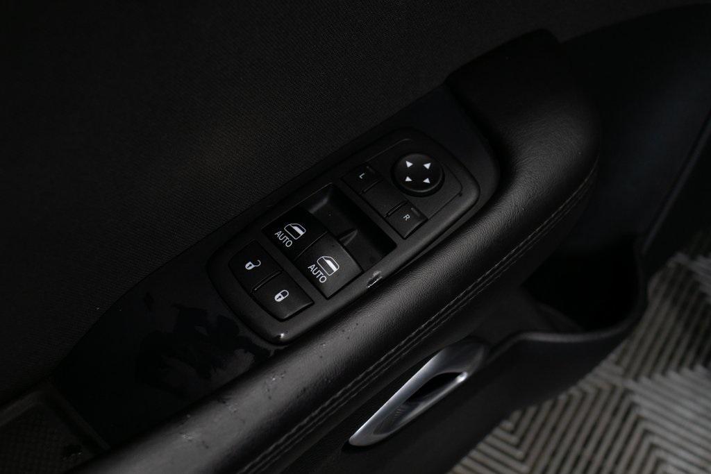 used 2017 Dodge Challenger car