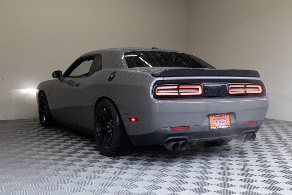 used 2017 Dodge Challenger car