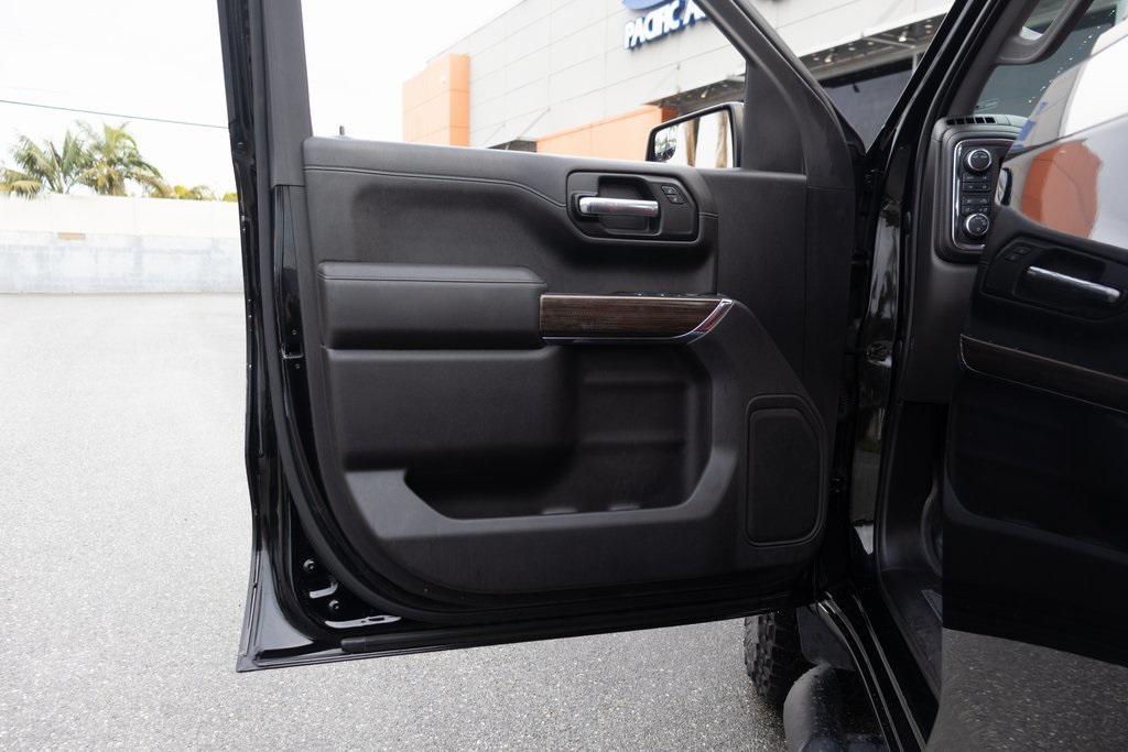 used 2021 Chevrolet Silverado 1500 car, priced at $25,995