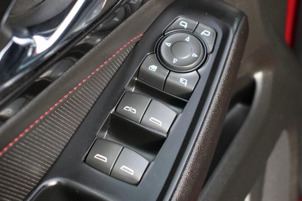 used 2023 Chevrolet Traverse car, priced at $33,995