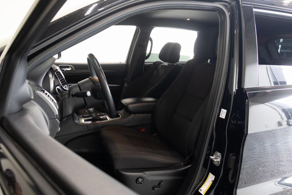 used 2019 Jeep Grand Cherokee car, priced at $13,995