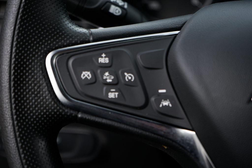 used 2024 Chevrolet Equinox car, priced at $19,995