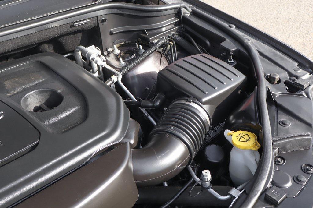 used 2021 Jeep Grand Cherokee car, priced at $19,995