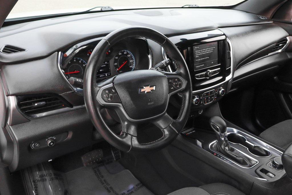 used 2023 Chevrolet Traverse car, priced at $23,995