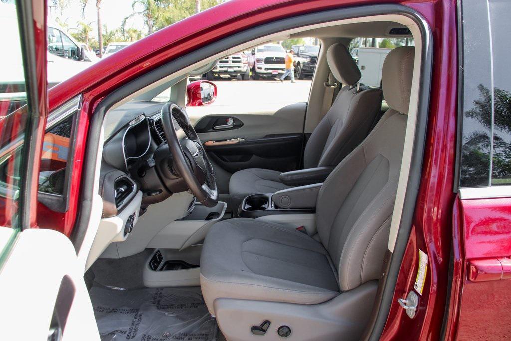 used 2021 Chrysler Pacifica car, priced at $22,995