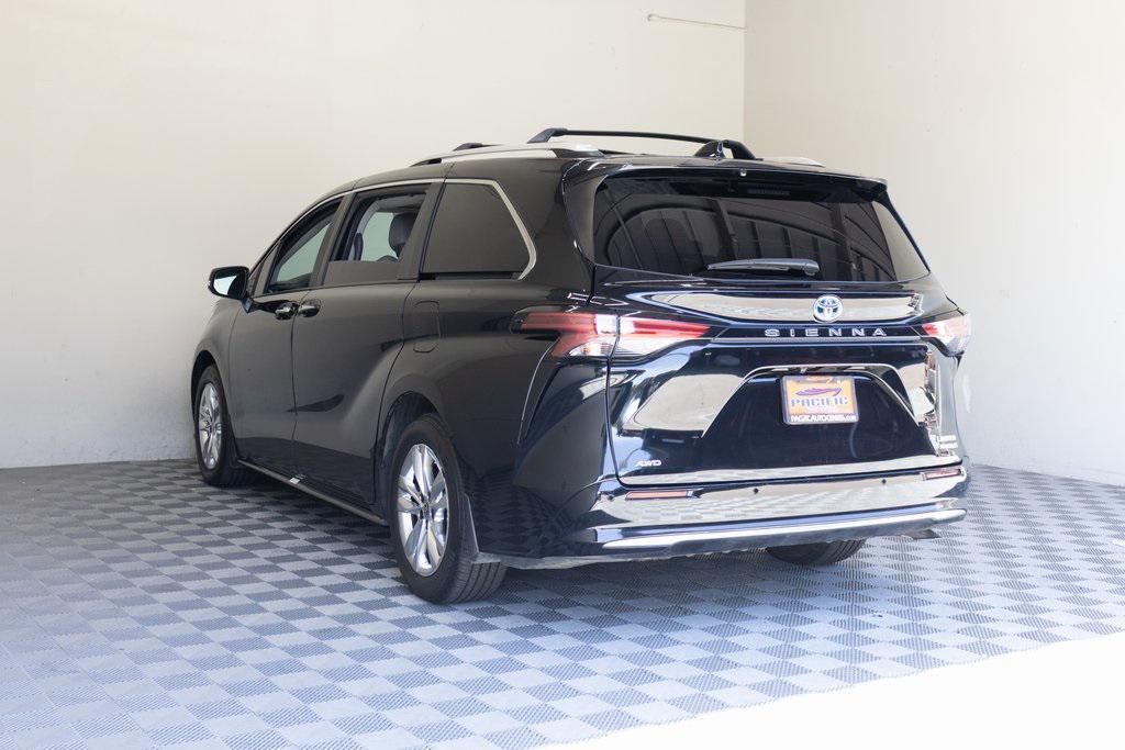used 2024 Toyota Sienna car, priced at $42,995