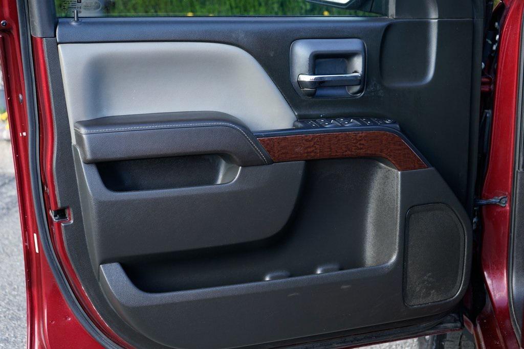 used 2017 GMC Sierra 1500 car, priced at $14,995