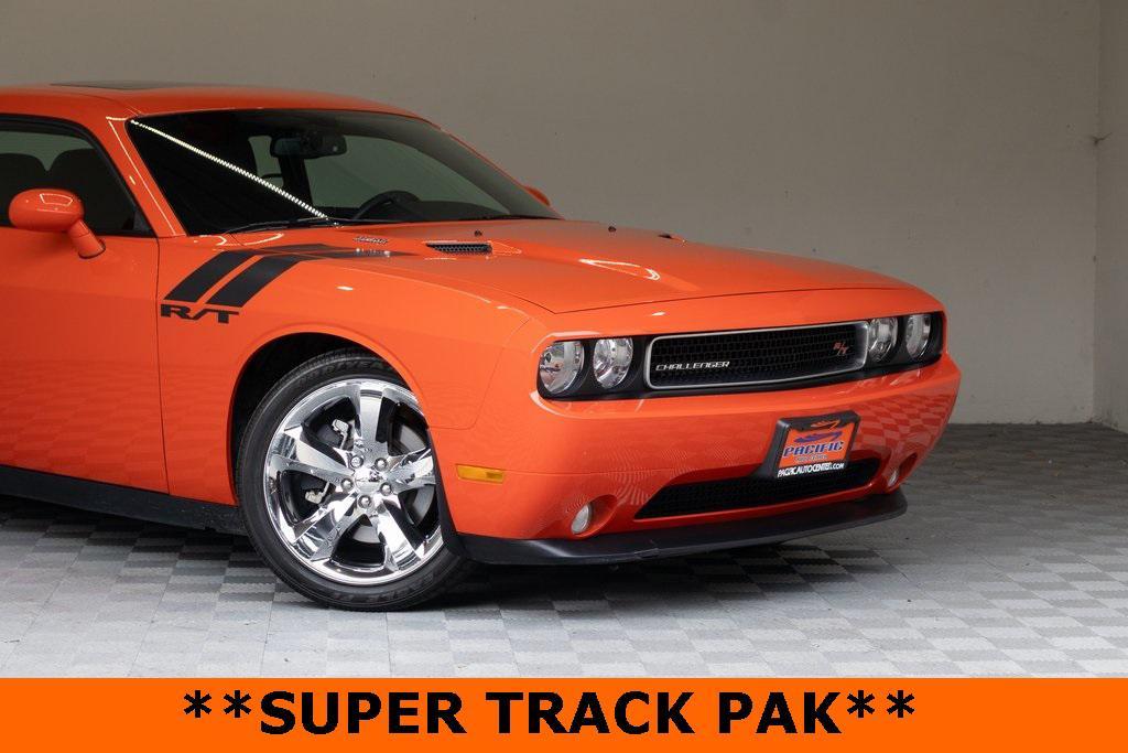 used 2013 Dodge Challenger car