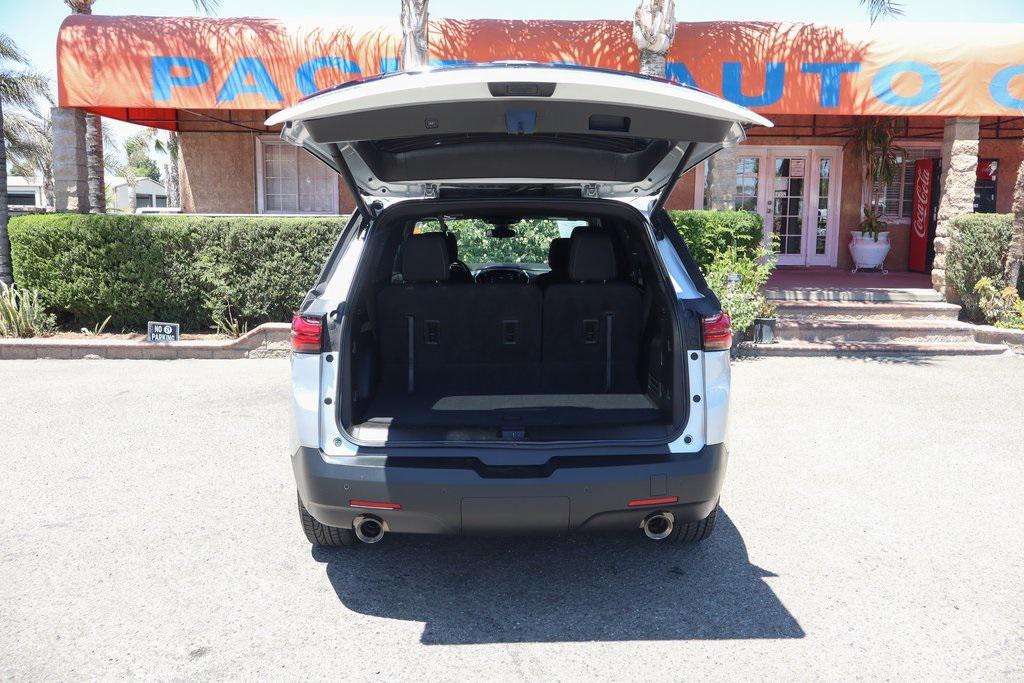 used 2022 Chevrolet Traverse car, priced at $20,995