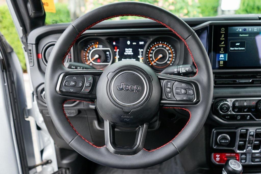 used 2024 Jeep Gladiator car