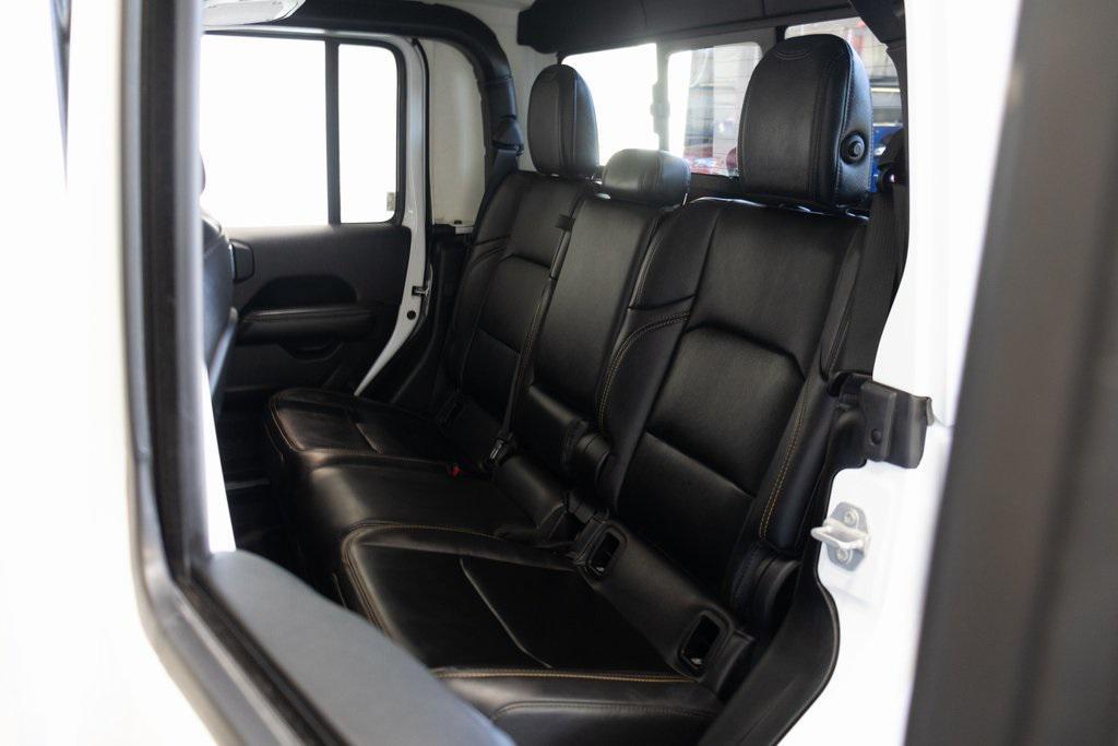 used 2024 Jeep Gladiator car, priced at $32,995