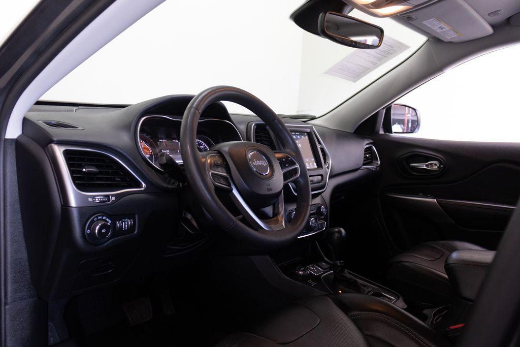 used 2022 Jeep Cherokee car, priced at $20,995