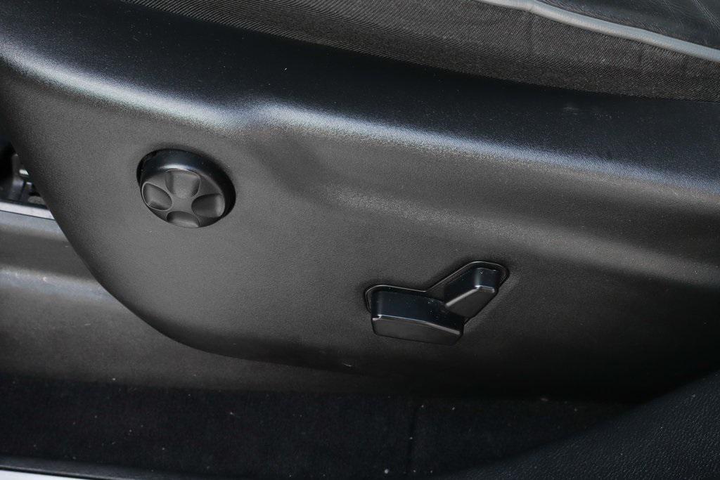 used 2020 Jeep Grand Cherokee car, priced at $24,995