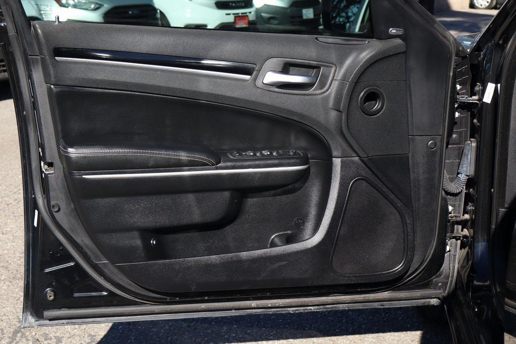 used 2020 Chrysler 300 car, priced at $18,995