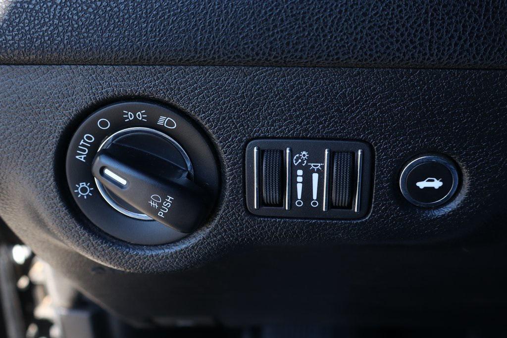 used 2020 Chrysler 300 car, priced at $18,995