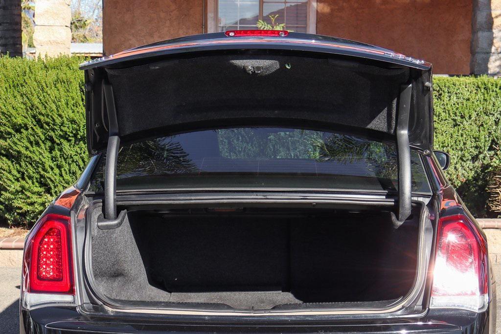 used 2020 Chrysler 300 car, priced at $18,995