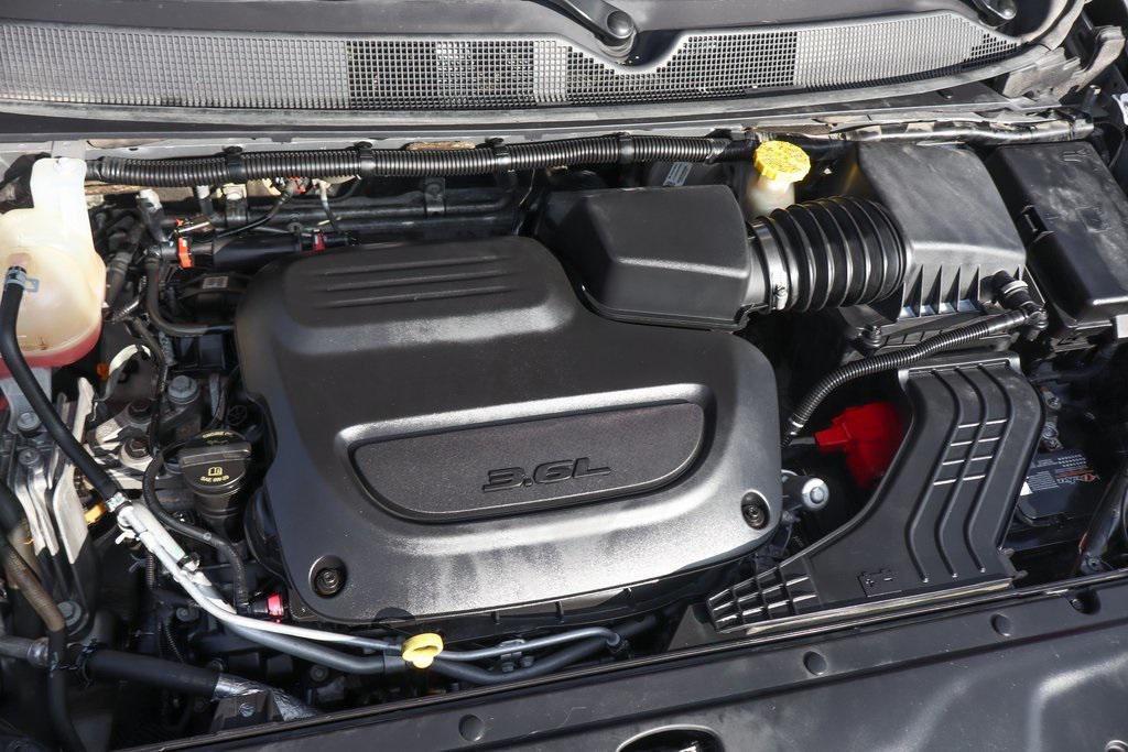 used 2021 Chrysler Pacifica car, priced at $16,995