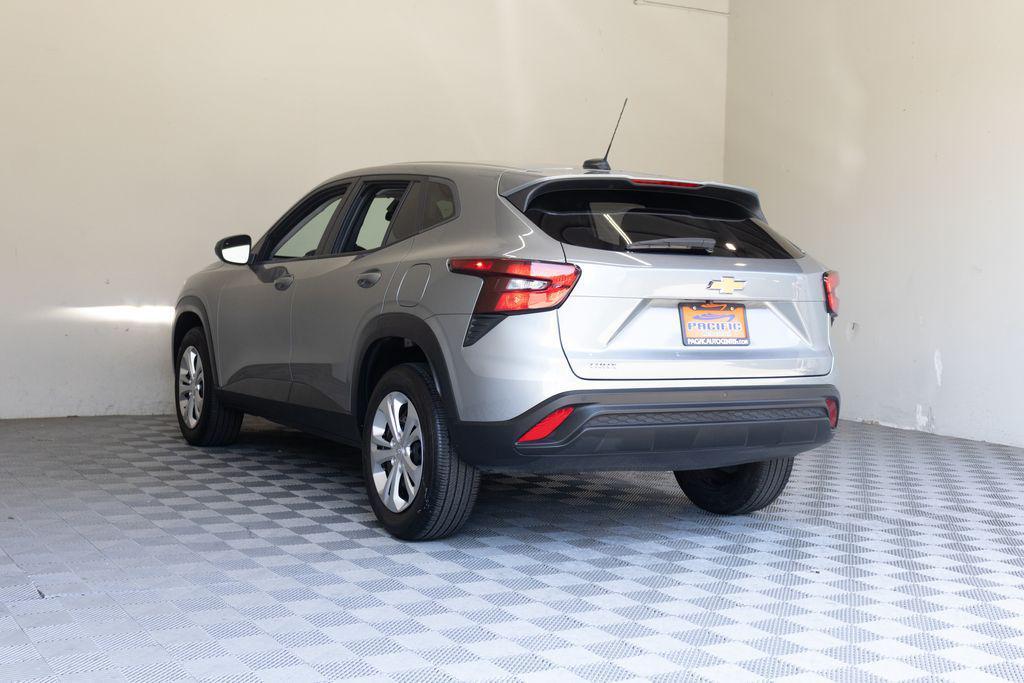 used 2024 Chevrolet Trax car, priced at $17,495