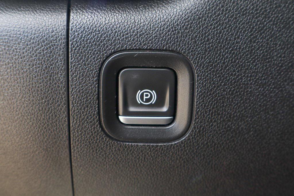 used 2021 Chevrolet Silverado 1500 car, priced at $37,995