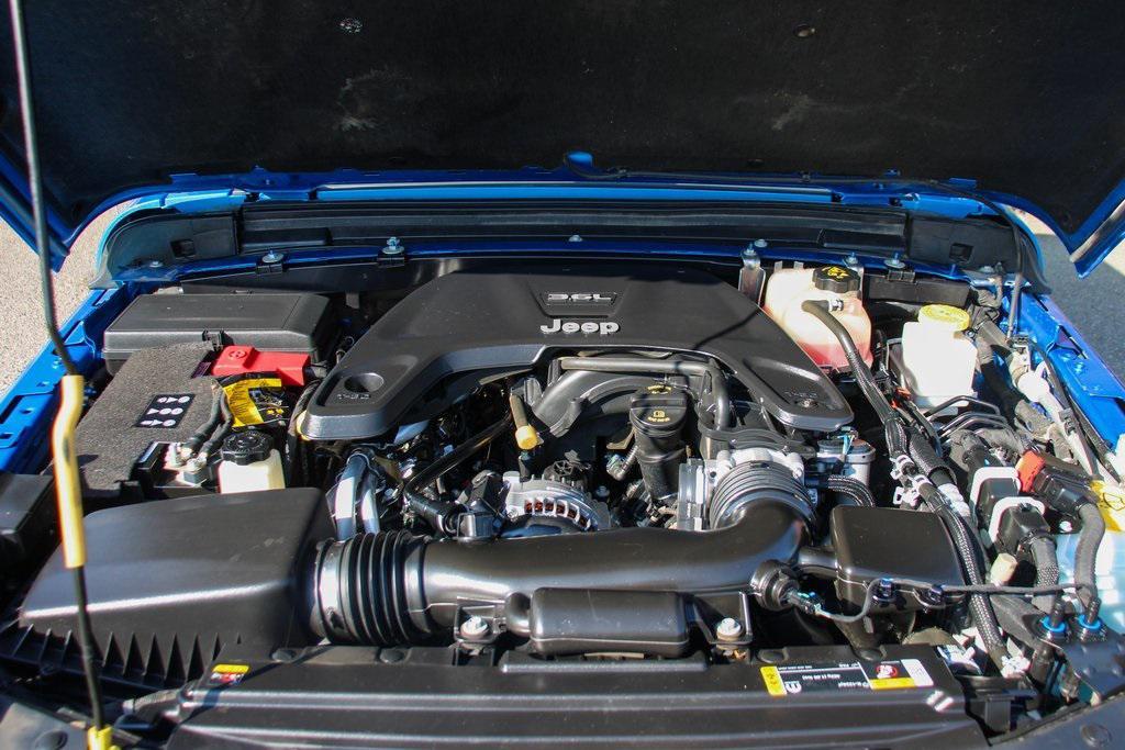 used 2021 Jeep Gladiator car, priced at $24,995