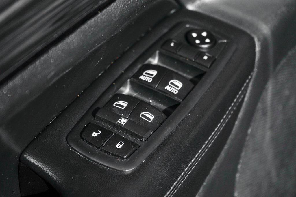 used 2019 Jeep Grand Cherokee car, priced at $17,995