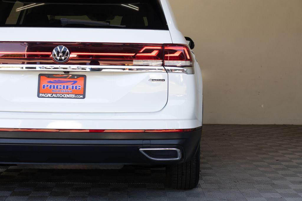 used 2024 Volkswagen Atlas car, priced at $26,995