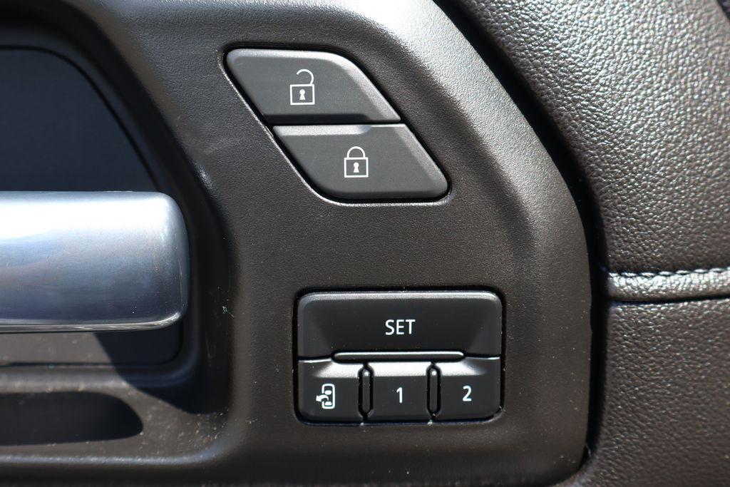 used 2021 Chevrolet Silverado 2500 car, priced at $60,995