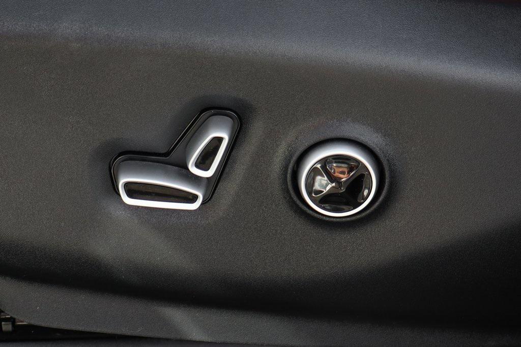 used 2022 Chrysler Pacifica car, priced at $34,995