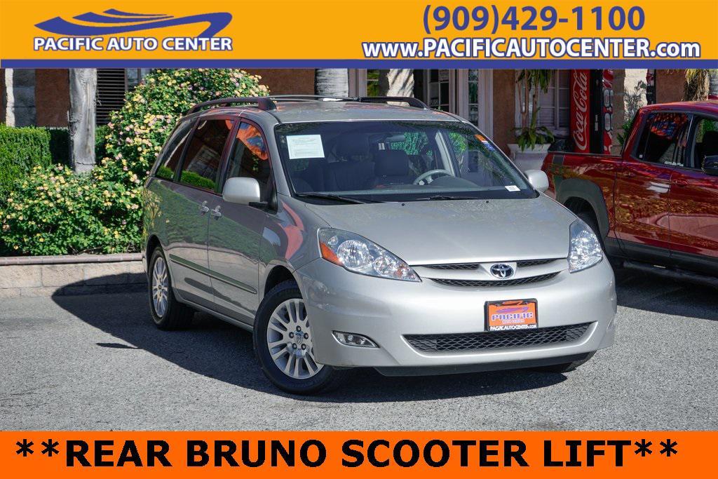 used 2007 Toyota Sienna car, priced at $14,995