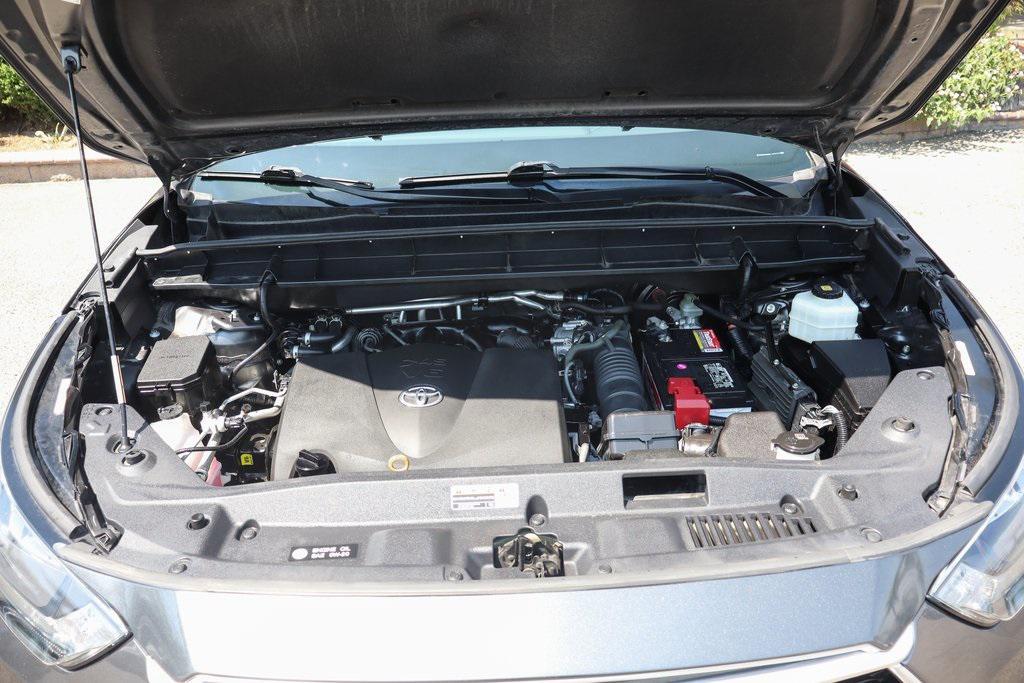 used 2020 Toyota Highlander car, priced at $23,995