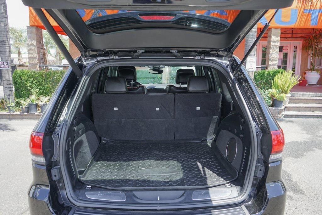 used 2020 Jeep Grand Cherokee car, priced at $22,995