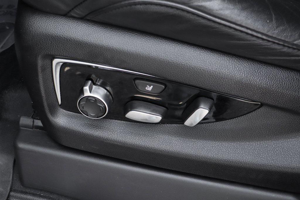 used 2019 Cadillac Escalade car, priced at $39,995