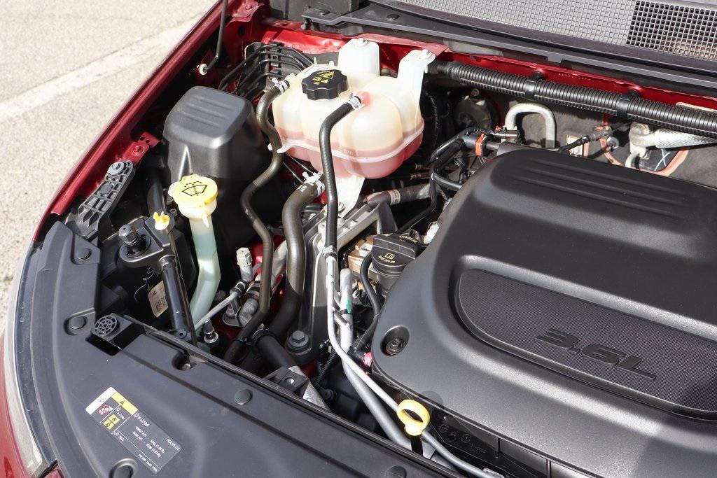 used 2021 Chrysler Pacifica car, priced at $23,995