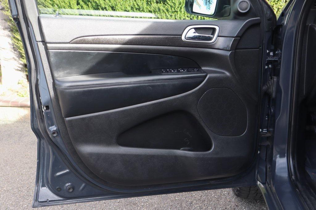 used 2018 Jeep Grand Cherokee car, priced at $14,995