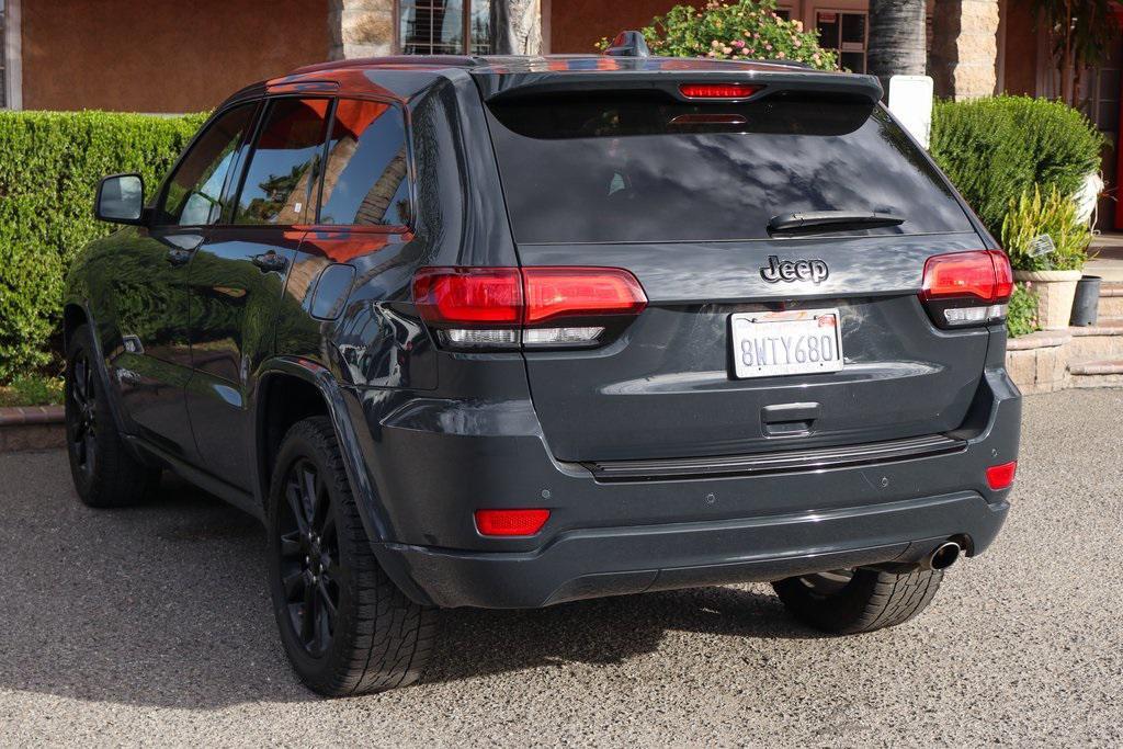 used 2018 Jeep Grand Cherokee car, priced at $14,995
