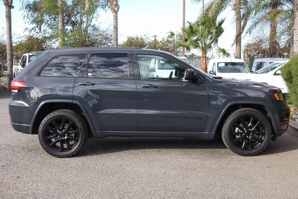 used 2018 Jeep Grand Cherokee car, priced at $14,995