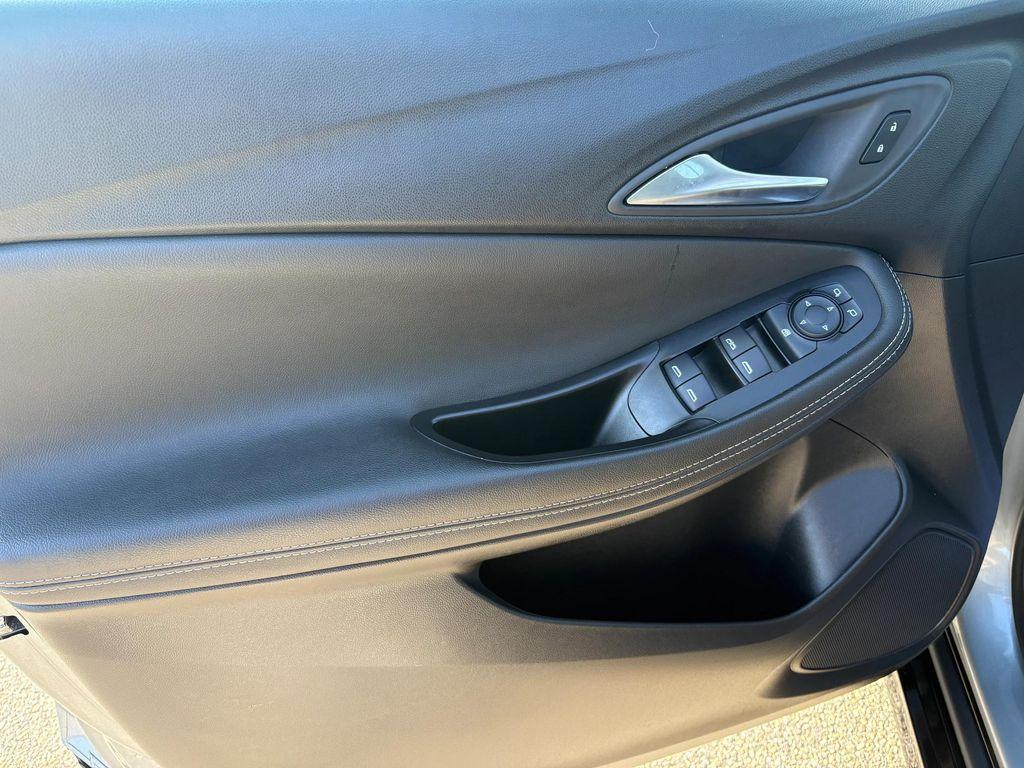 used 2024 Buick Encore GX car, priced at $25,320