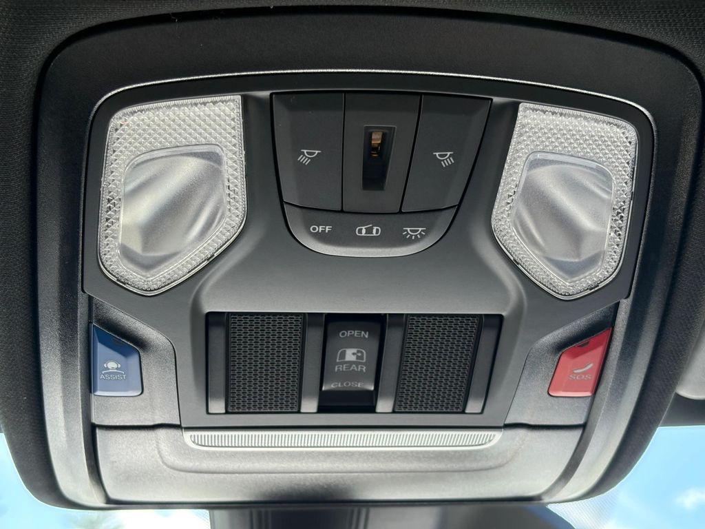 new 2025 Ram 1500 car, priced at $54,640