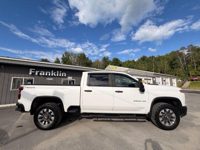 used 2022 Chevrolet Silverado 2500 car, priced at $42,895