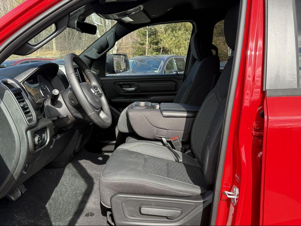 new 2025 Ram 1500 car, priced at $57,985