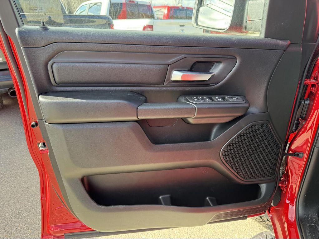 new 2025 Ram 1500 car, priced at $57,985