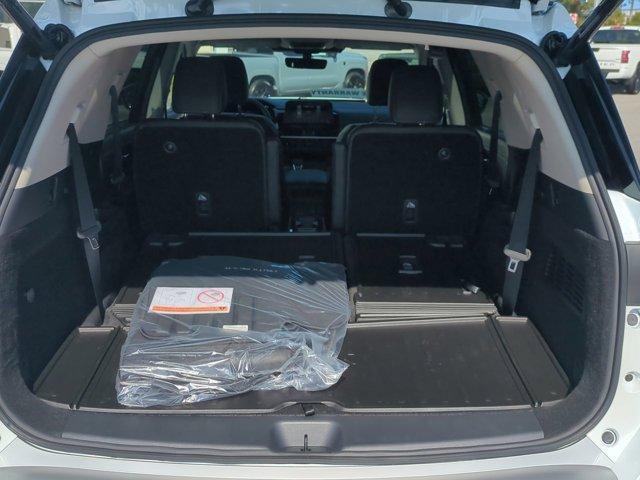 new 2025 Nissan Pathfinder car, priced at $43,871